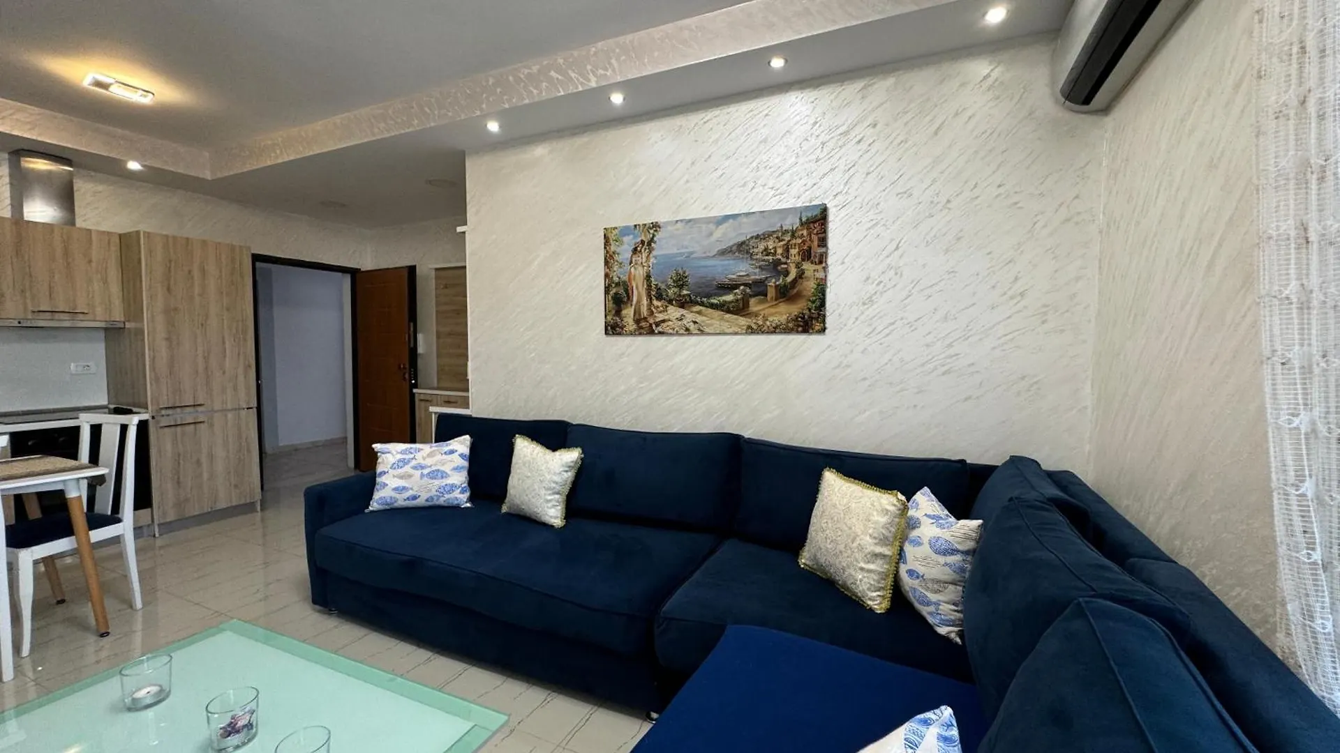Adi'S Central Apartments Vlorë Albanië